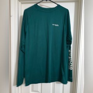 Columbia PFG fishing shirt.